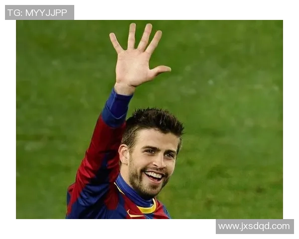 时尚与运动结合足球明星男士穿搭风格大揭秘